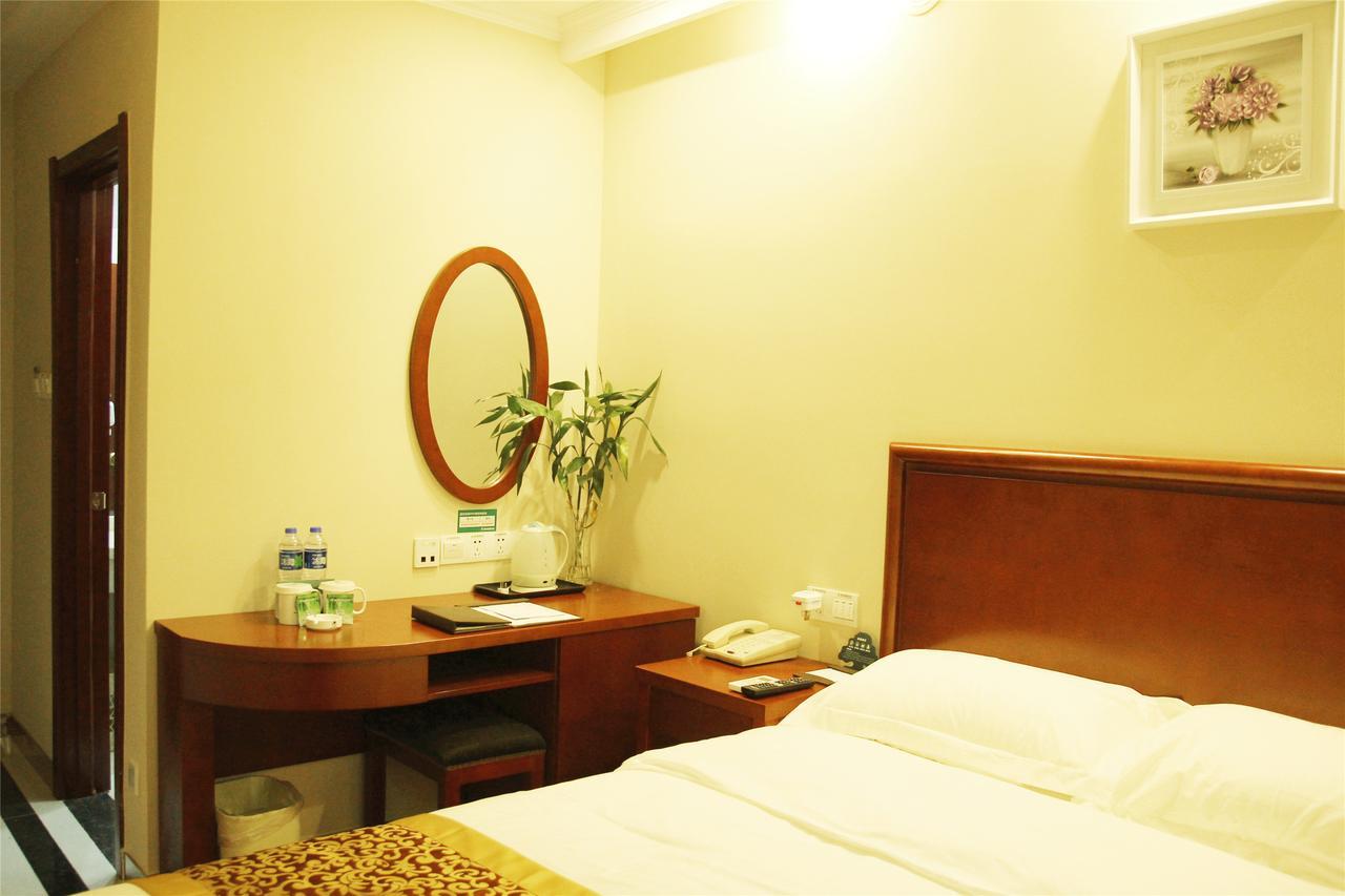 Greentree Inn Nantong Qidong Lvsi Harbour Express Hotel Exteriör bild